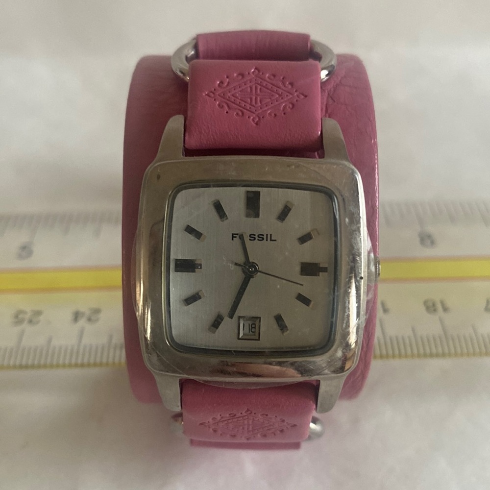 FOSSIL Barbie Bubblegum Pink Leather Silver Tone Wrist Watch EUC $130